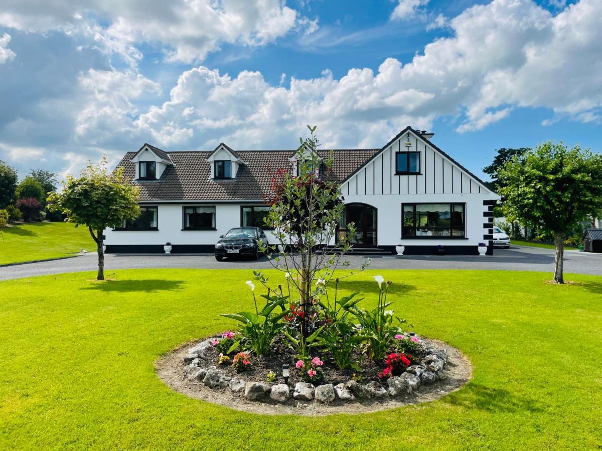 Cedar Lodge Self Catering Accommodation H91 Cf9D Gort Exterior photo